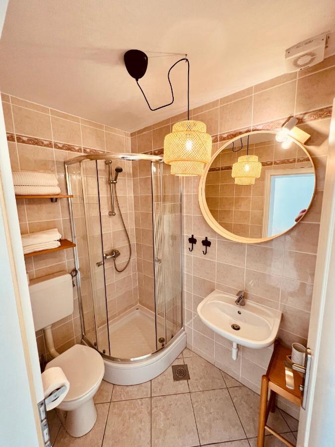 Villa Jela - With Pool ニヴィーチェ エクステリア 写真